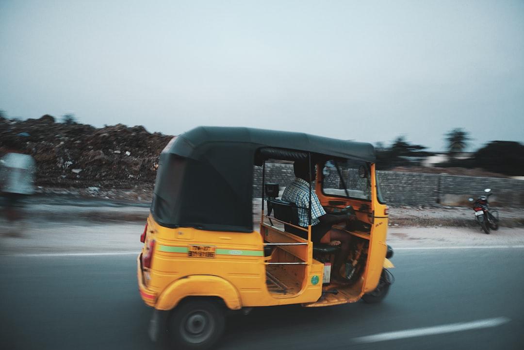 Tuktuk speeding through Chennai