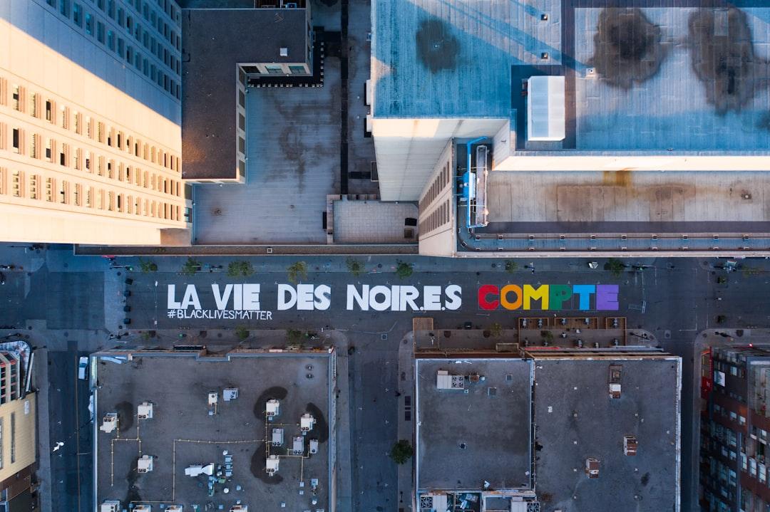 La Vie Des Noir.e.s Compte / Black Lives Matter painted on the streets of Montreal.